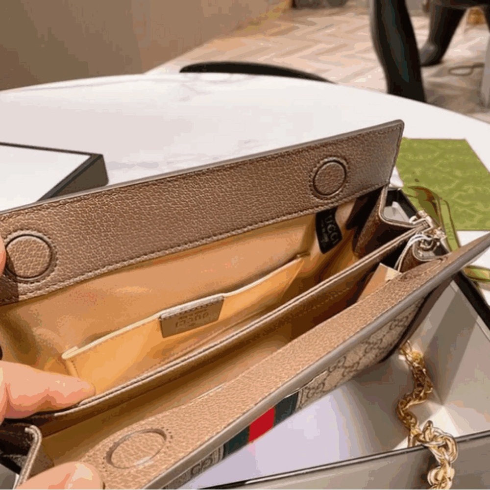 💖💖GUCCI bag - Picture 4 of 5